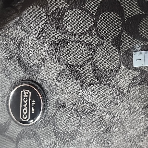 Coach Black/Grey Coated Canvas Signature Logo Peyton Pocket Tote - Picture 14 of 14